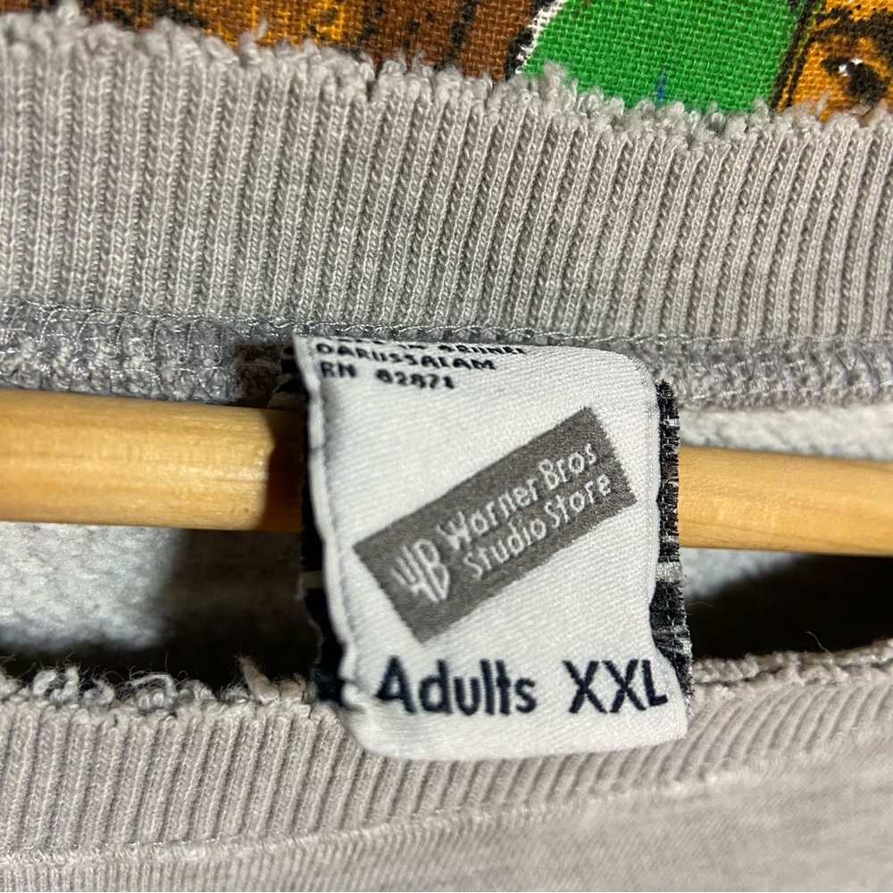 Vintage Looney Tunes Crewneck Sweatshirt - Picture 6 of 6